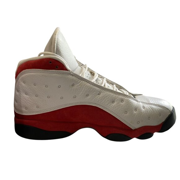 Size 12 - Jordan 13 Retro Chicago 2017 Sports Basketball Outdoor Activewear Game - Picture 7 of 14